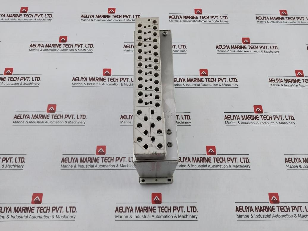 Siemens 7Sj6001-5Ea00-0Da0/Bb Overcurrent Protection Relay 240Vac (Not Working)