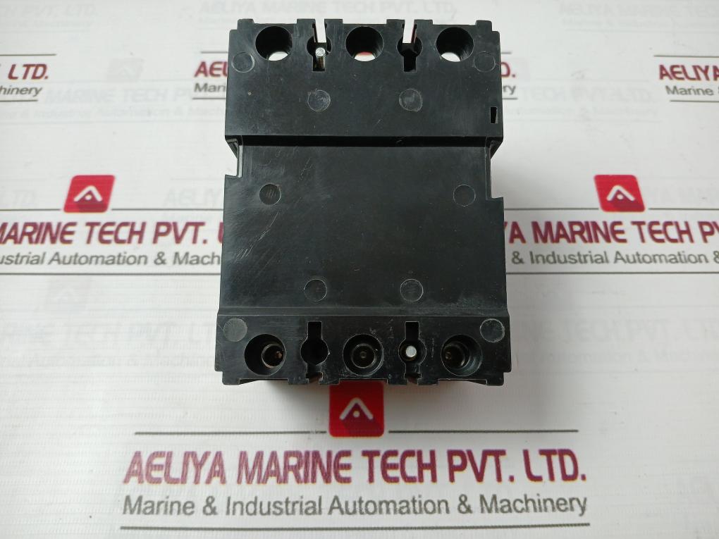 Siemens 3Vt8203-1Ba03-0Aa2 3-pole Molded Case Circuit-breaker 500Vac 50/60Hz