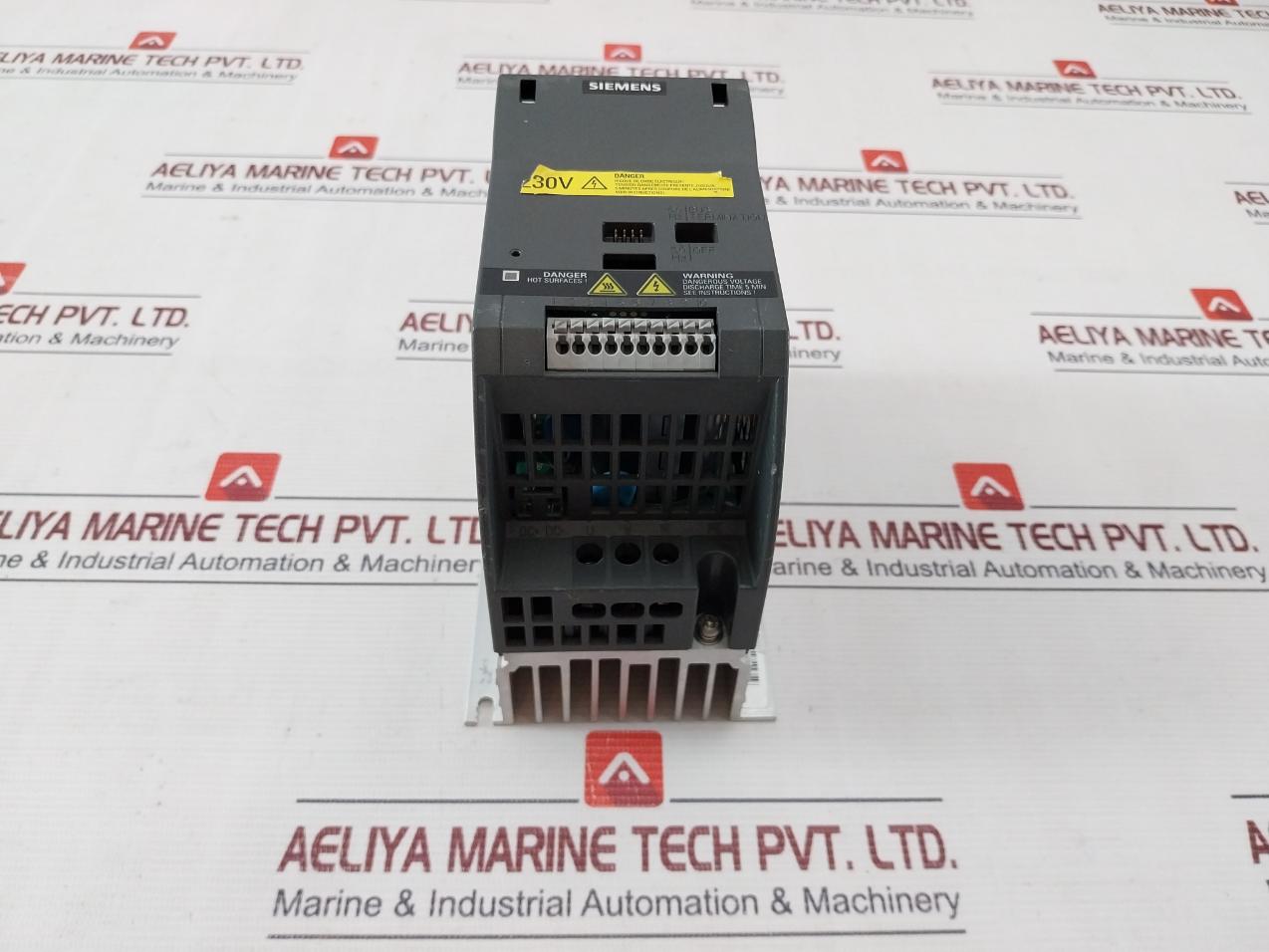 Siemens 6Sl3211-0Ab15-5Ua1 Sinamics G110 Variable Frequency Drive 0.55Kw Ip20