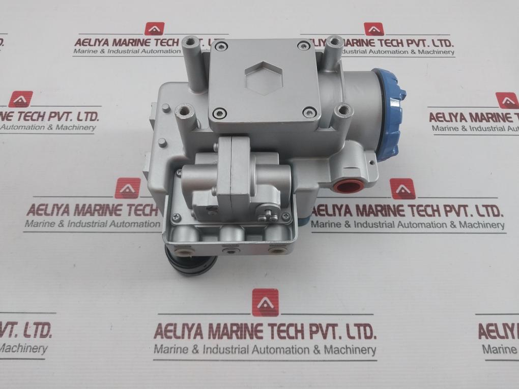 Smc Electro-Pneumatic Transducer It600-010
