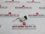 Smc Vdw22Daxcb Pneumatic Solenoid Valve 0.7Mpa Dc24V 3W 1.6Mm