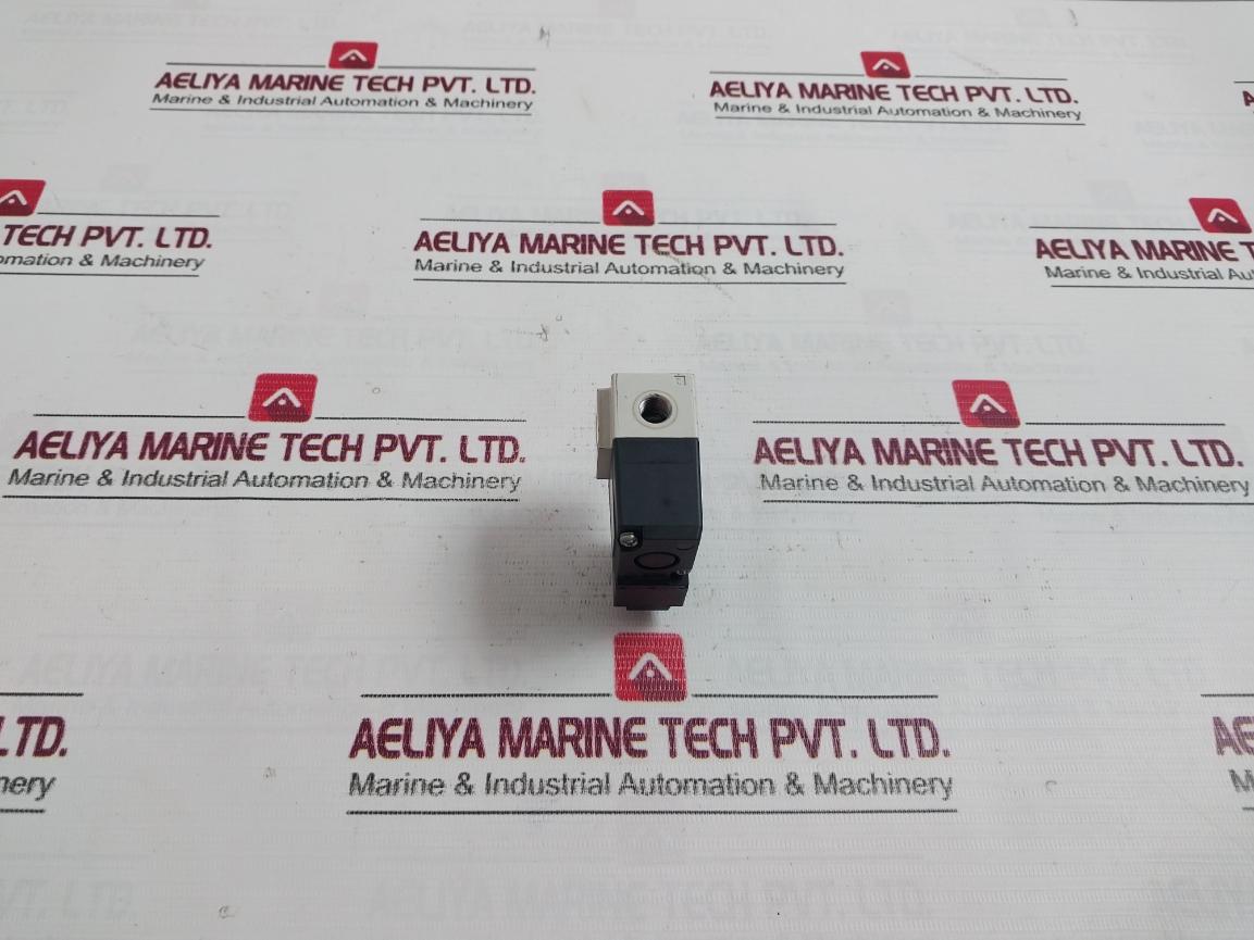 Smc Vt307-5Do1-01F-f-q Pneumatic Solenoid Valve 0-0.7Mpa Dc24V