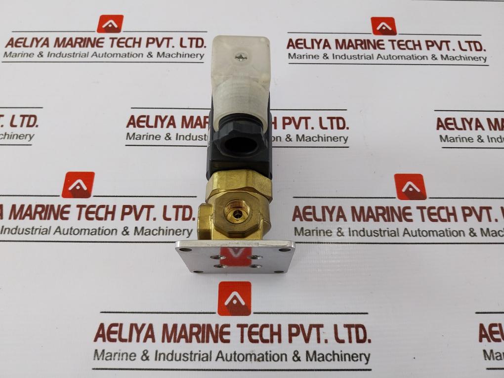 Smc Vx3324V-02F-5Dz1-b Direct Operated 3 Port Solenoid Process Valve 