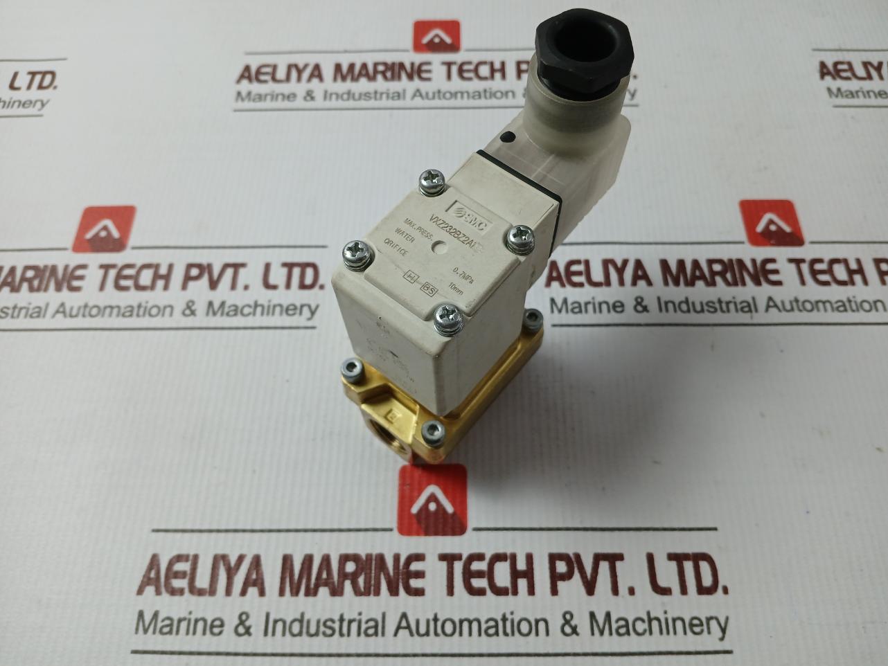 Smc Vxz232Bz2A 2-port Pilot-operated Solenoid Valve Dc24V 7W 0.7Mpa