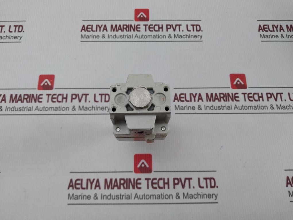 Smc Ir2000-02 Precision Regulator