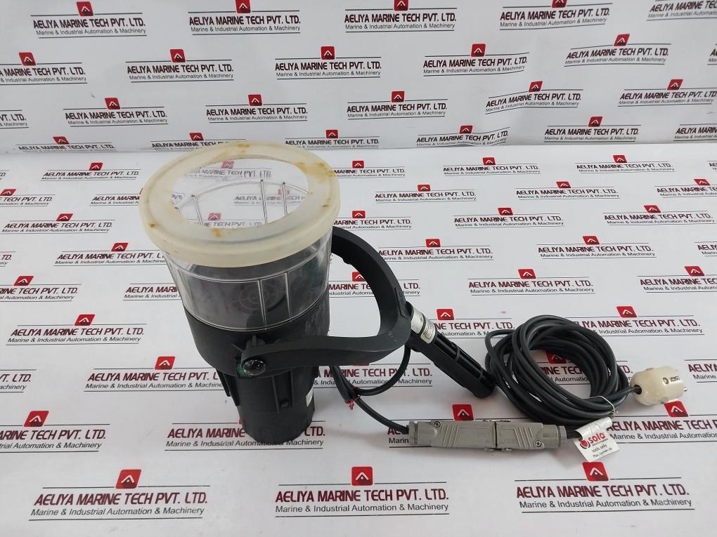 Solo 220-240V Heat Detector Tester 220-240V~ 700W, 50/60Hz