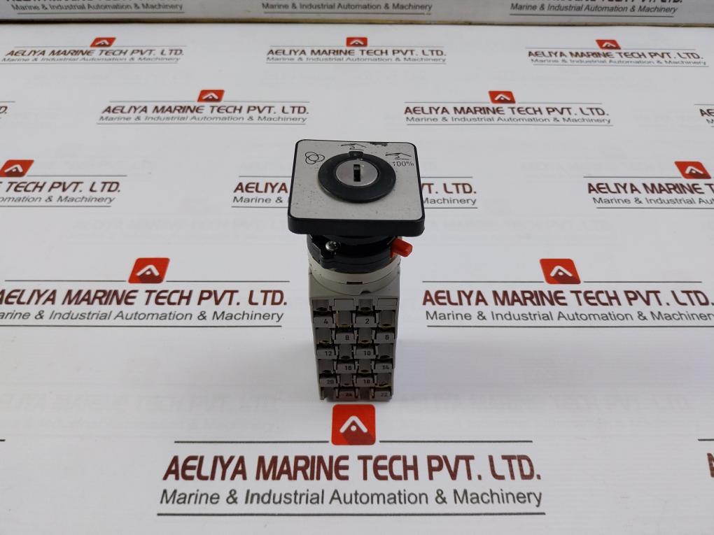 Sontheimer Waw1013/8Zm/Z32Sf Rotary Cam Switch 220V–240V 25A/690V