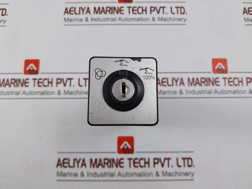 Sontheimer Waw1013/8Zm/Z32Sf Rotary Cam Switch 220V–240V 25A/690V