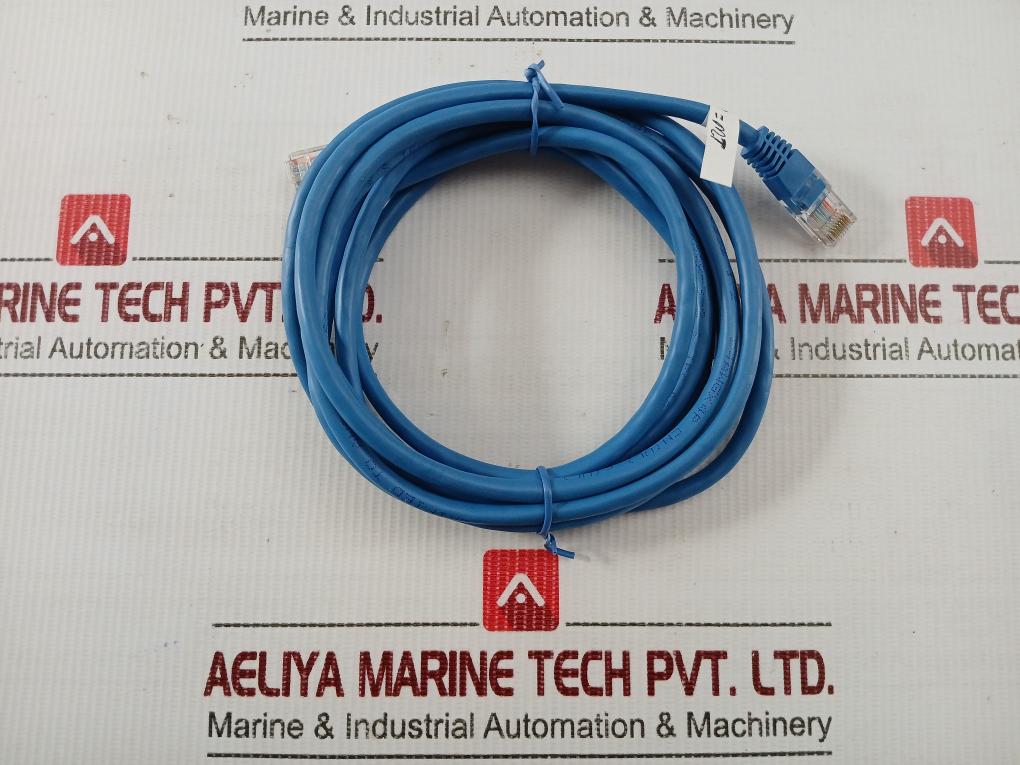 Star-Tech-3-Meter-Rj45-Molded-Utp-Patch-Cable-M45Patch10Bl-208049-1