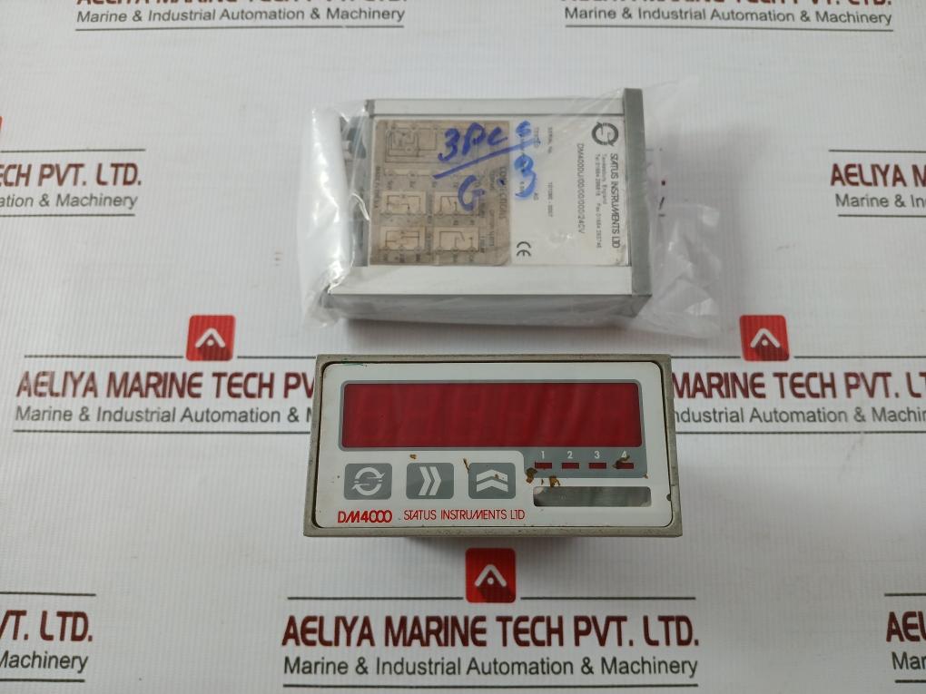 Status Instruments Dm4000