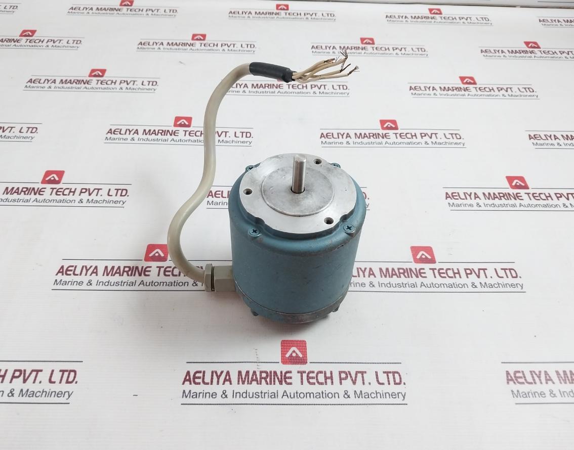 Superior Electric Ss150-1017 Synchronous/Stepping Motor 55C Bm101010 200 S/R