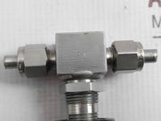 Swagelok C39084 Stainless Steel Integral Bonnet Needle Valve Tube Fitting