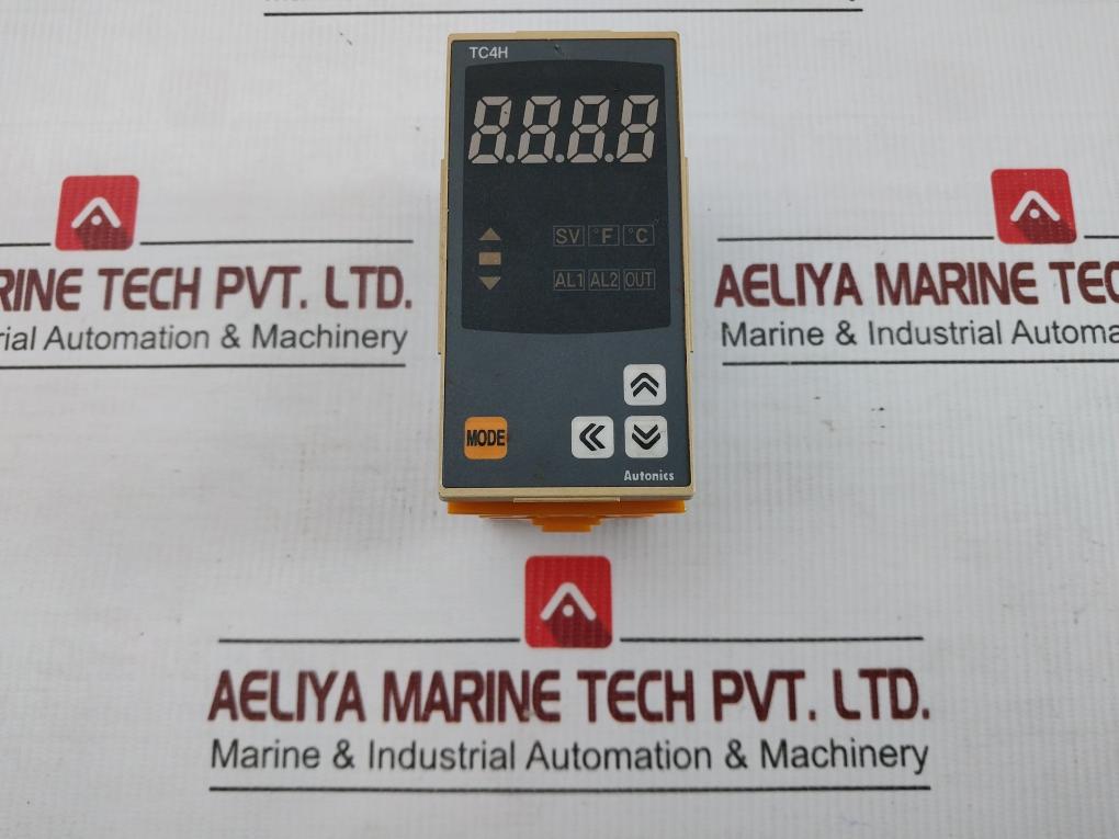 Tc4h-N4n Pid Temperature Controller By Autonics 100-240vac 5va 50/60hz