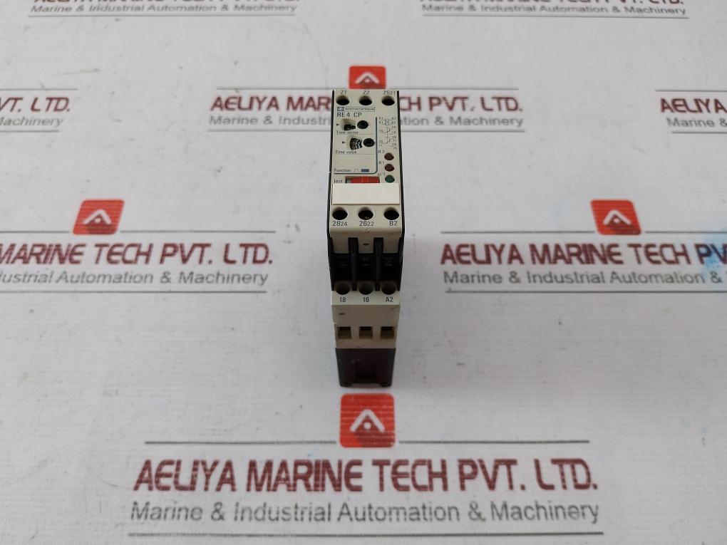 Telemecanique Re4 Cp Time Relay 0, 05S- 300H 110-240V 50/60 Hz (Used)