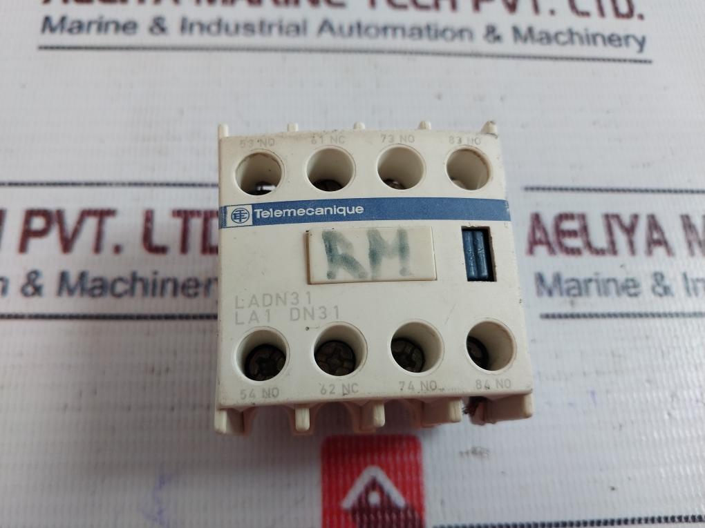 Telemecanique/Schneider Electric Ladn31 Auxiliary Contact Block 690V 10A