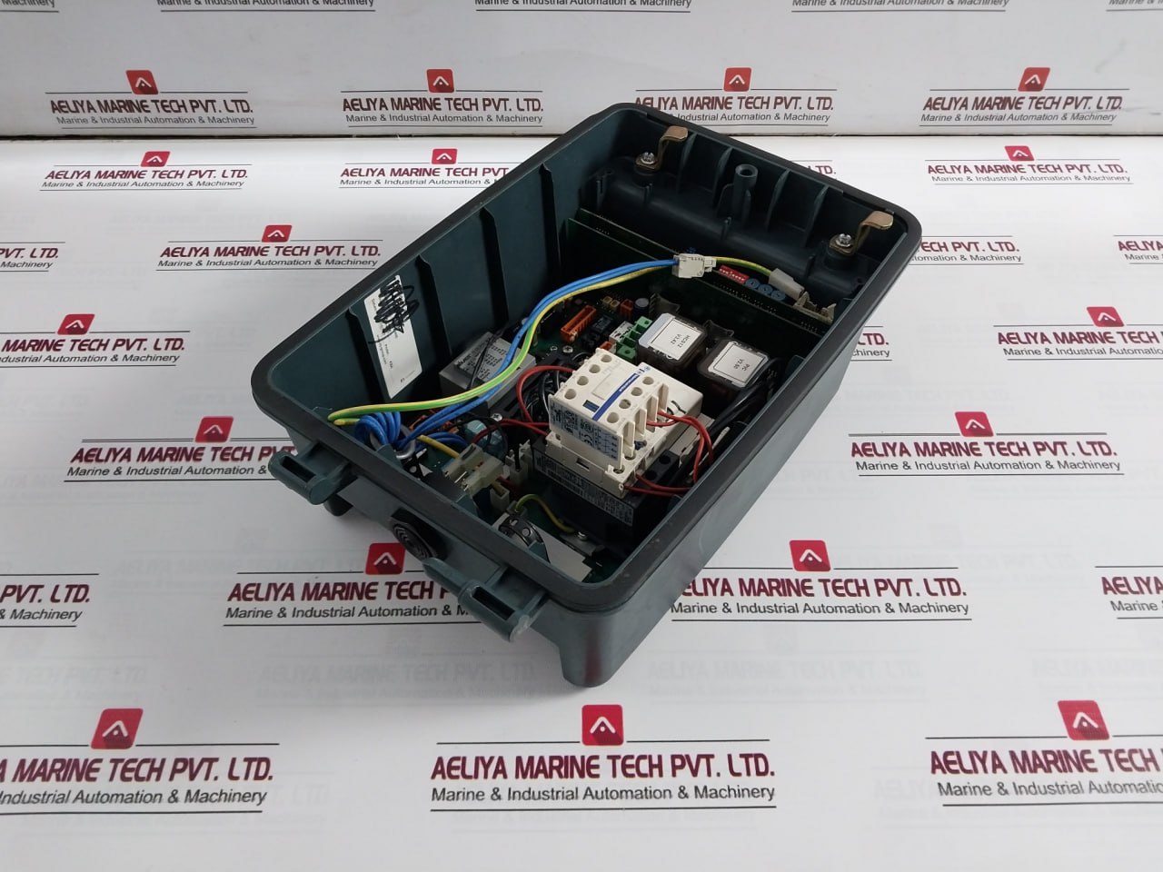 Telemecanique Ladn40 Electrical Control Panel 50/60Hz