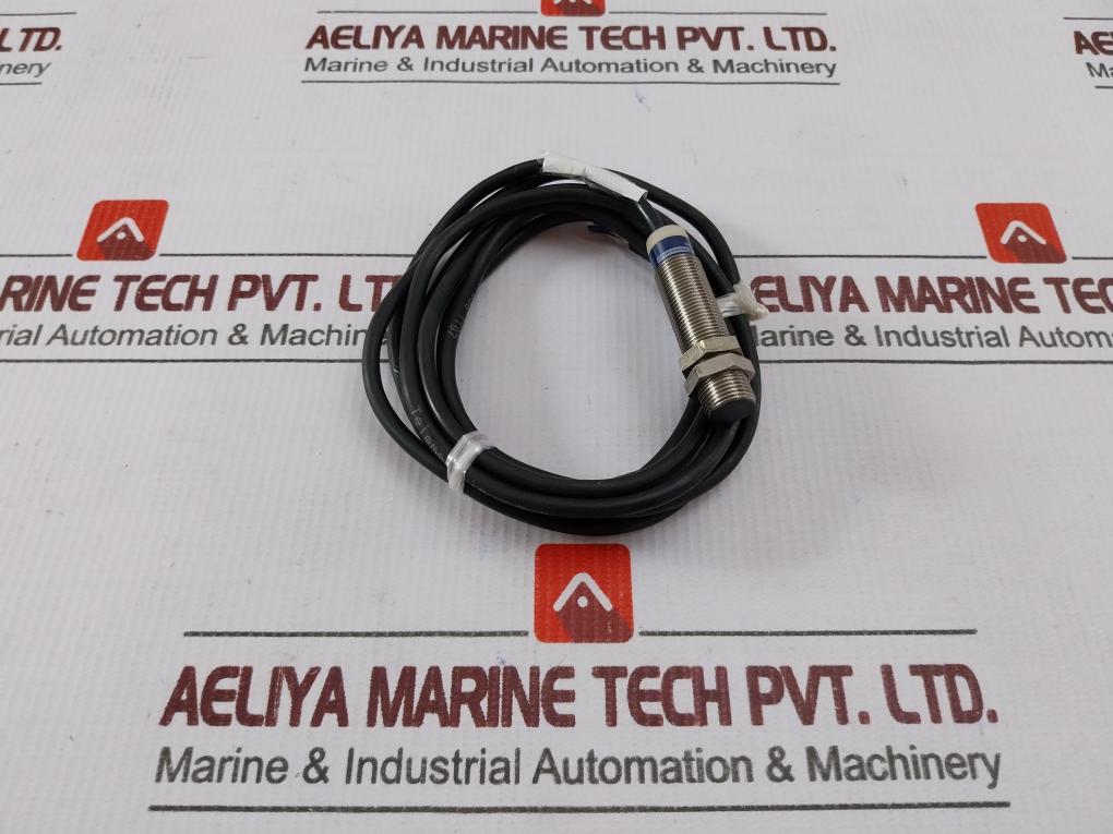 Telemecanique Xs1 M12Kp340 Inductive Proximity Sensor 2 Meter 12-24V 200Ma