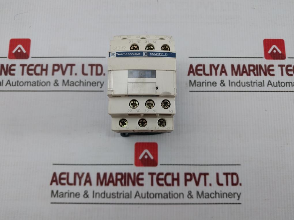 Telemecannique-Schneider-Electric-Contactor-440v-50-60hz-Cad-32-1