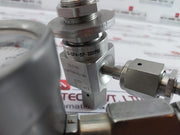 Tescom 44-2262-r92-875 Pressure Regulator Hm20A-4Vklq-gf4-sp-300Psi