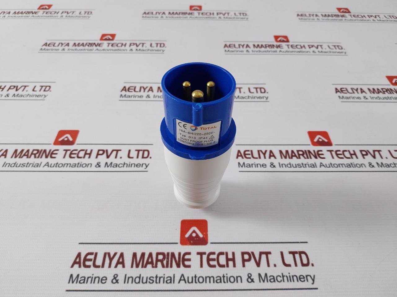 Total 013 Dust Proof Plug Ip44 16A-6H/220-250V~, Iec309-2