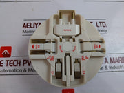 Traveller Adapter Select-a-plug Fused Max 5A 110-240V 