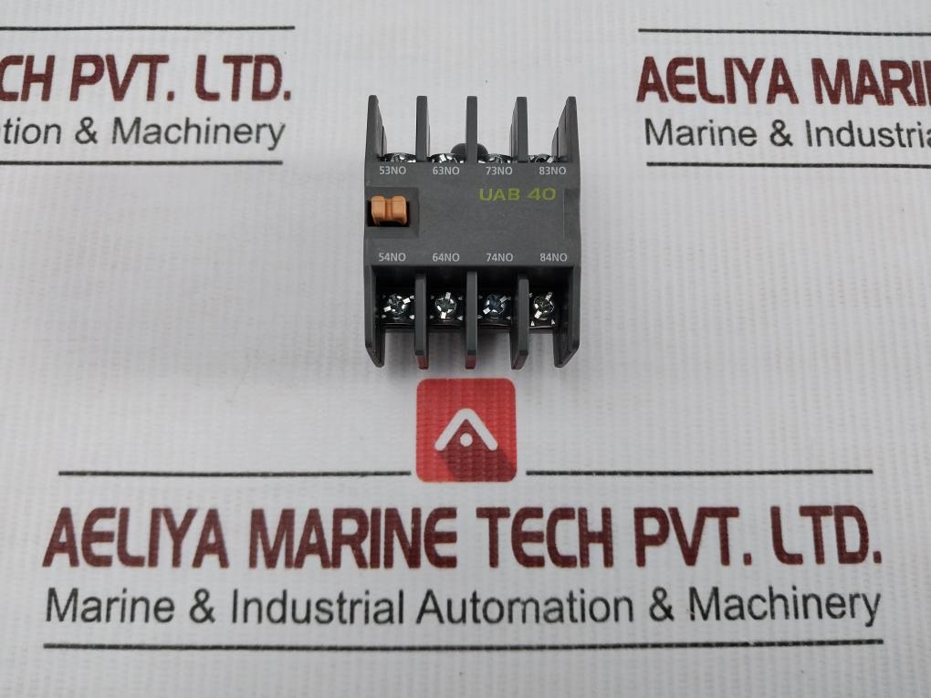 Uab-40-Auxiliary-Contact-Block-690V-10A-Hyundai-209603-1