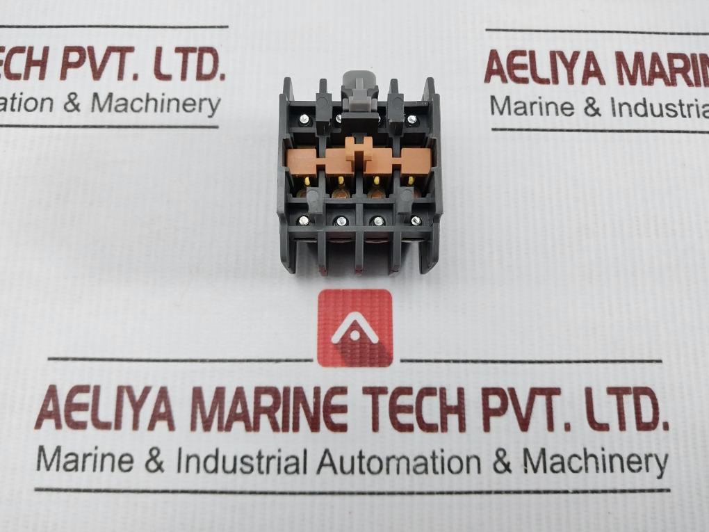 Uab-40-Auxiliary-Contact-Block-690V-10A-Hyundai-209603-1