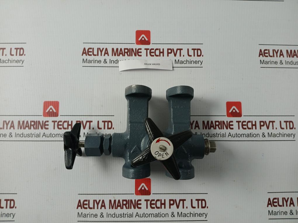 Used Condition Manifold Valve Aklok 3-Ways