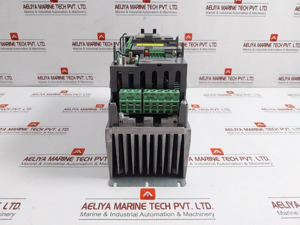 Variable-Frequency-Drive-100-230vac-By-Abb-Ach550-01-02a4-4-1