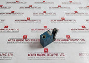 Wabco 3630070000 Roller Lever Pneumatic Directional Valve 002