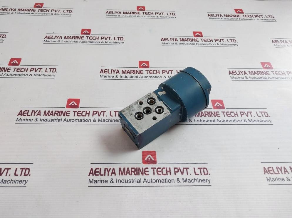 Wabco 3710302000 Pneumatic Directional Control Valve 002 2785