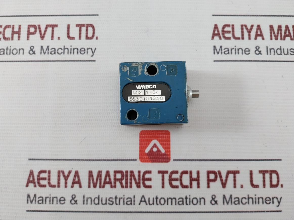 Wabco 5630101240 Push Button Pneumatic Directional Control Valve.