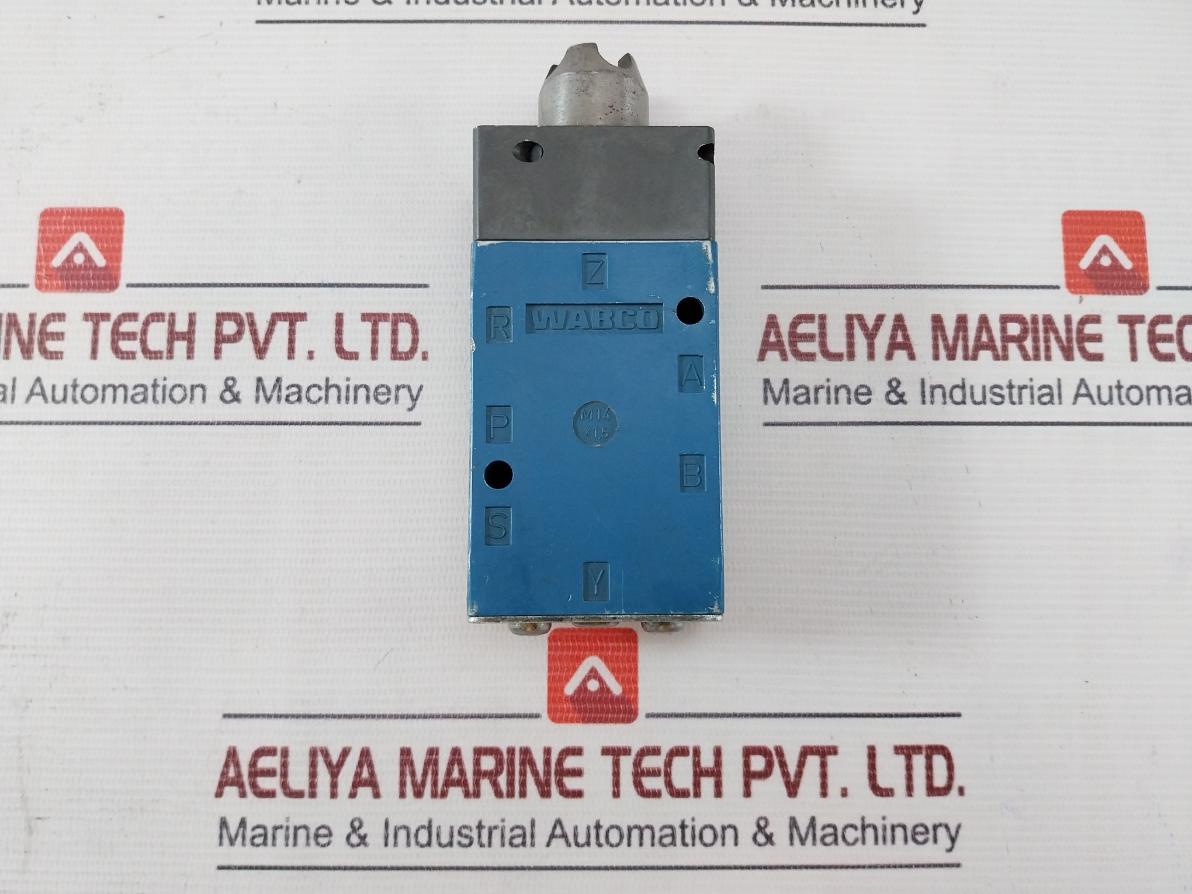 Wabco 5631270000 Directional Control Valve.