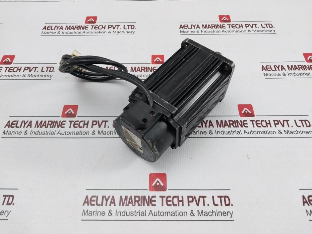 Xinje Ms-80St-m02430B-20P7 Ac Servo Motor 3000Rpm Ip65 3.0A