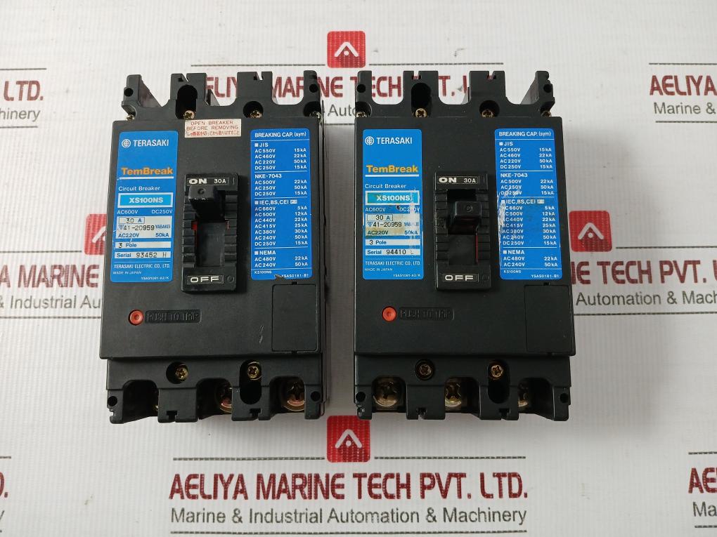 Xs100ns Circuit Breaker Dc250v 3 Pole Brand Terasaki Electric (Cosmetic Marks)