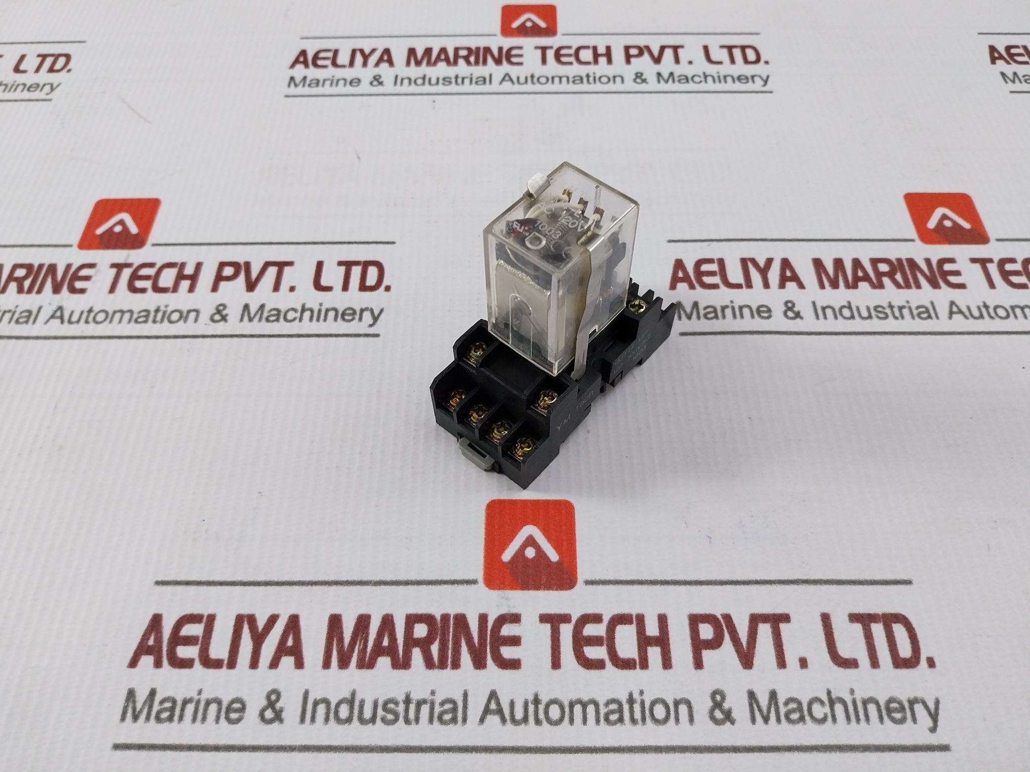 Y.M Tech Ym4-l Relay With Base 10A 300Vac