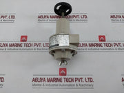Yamatake-Honeywell Air Regulator 9.9kgf/Cm2 140psi Kz03-1a