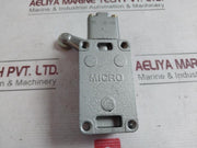 Yamatake-honeywell 1Ls1-j Micro Limit Switch 1/2Hp-125Vac 650-000.016
