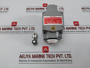 Yamatake-honeywell Vcx-5001A Micro Explosion Proof Switch D2G4