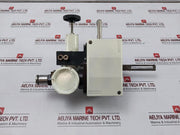 Yamatake 17-12Bldy1Rgsr-c1-x Valve Positioner W/ Air Regulator Kz03-2A 4-20Madc