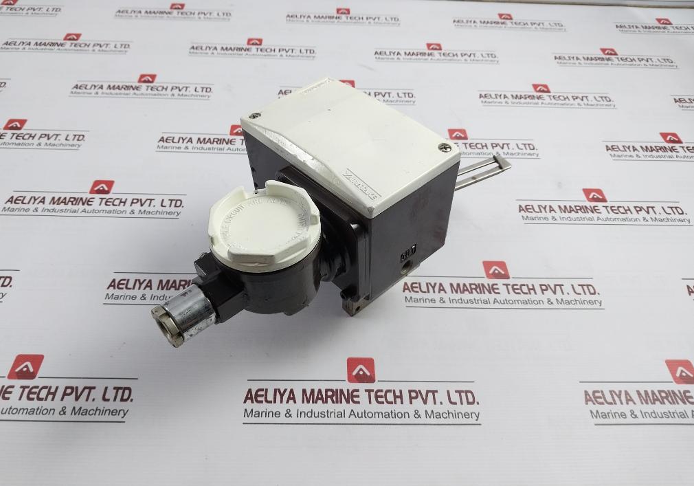 Yamatake Hep 17-12Blry 1Rgsd-c1-x Valve Positioner 4-20 Madc -30 To +8 ...