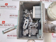 Yamatake Hep 17-43Bldy7Rgsr-c1-x Valve Positioner Air Regulator