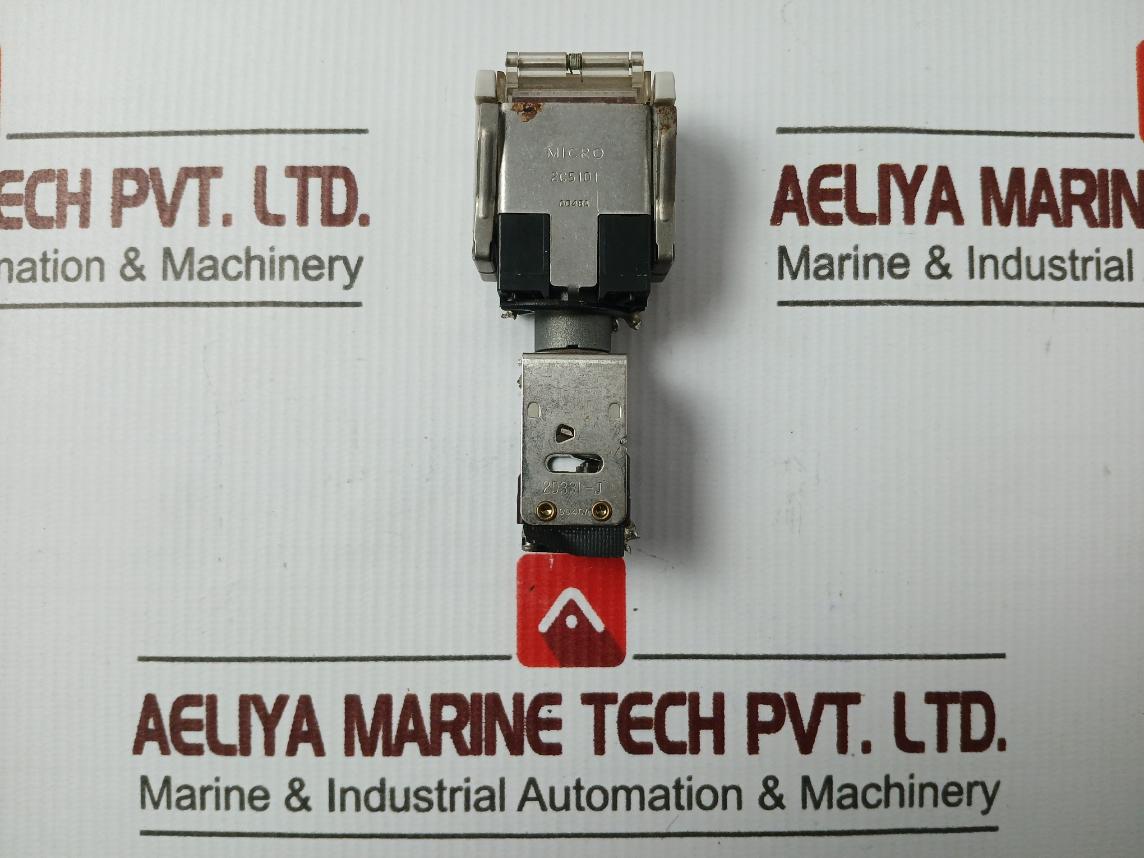 Yamatake Honeywell 2D33L-j Micro Switch 2D33L-j,2C5101,0048A