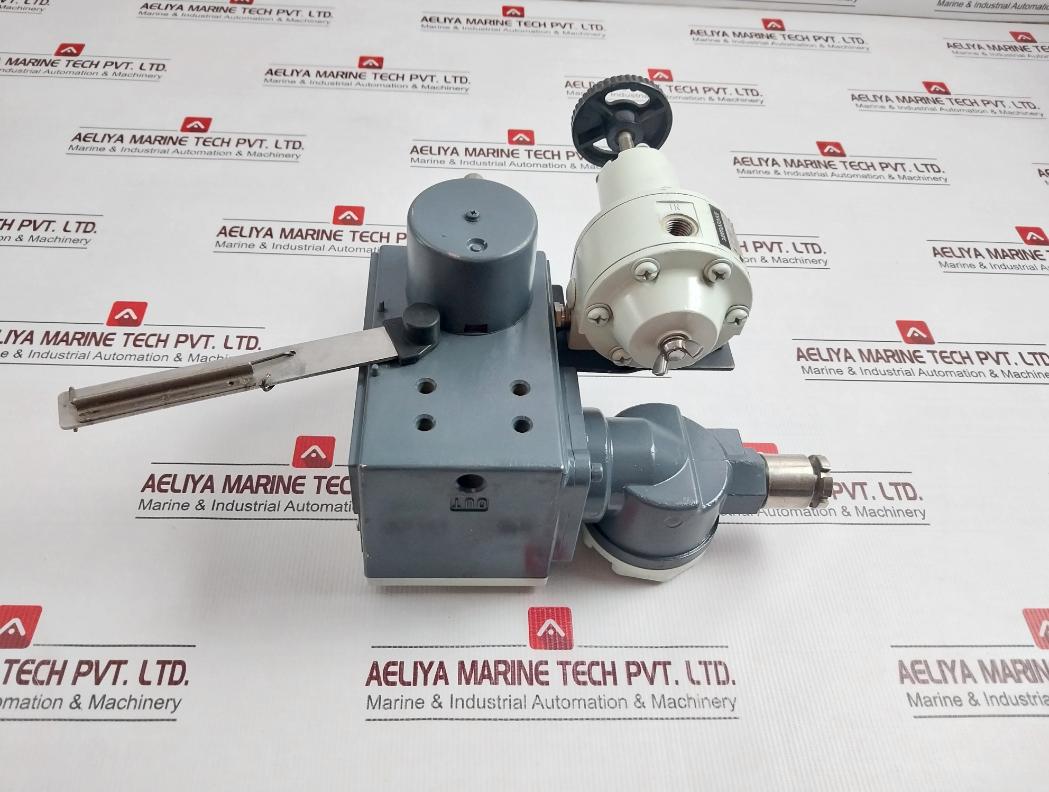 Yamatake Hep 17-12Blry1Rgsd-c1-x Valve Positioner 4~20MaDc