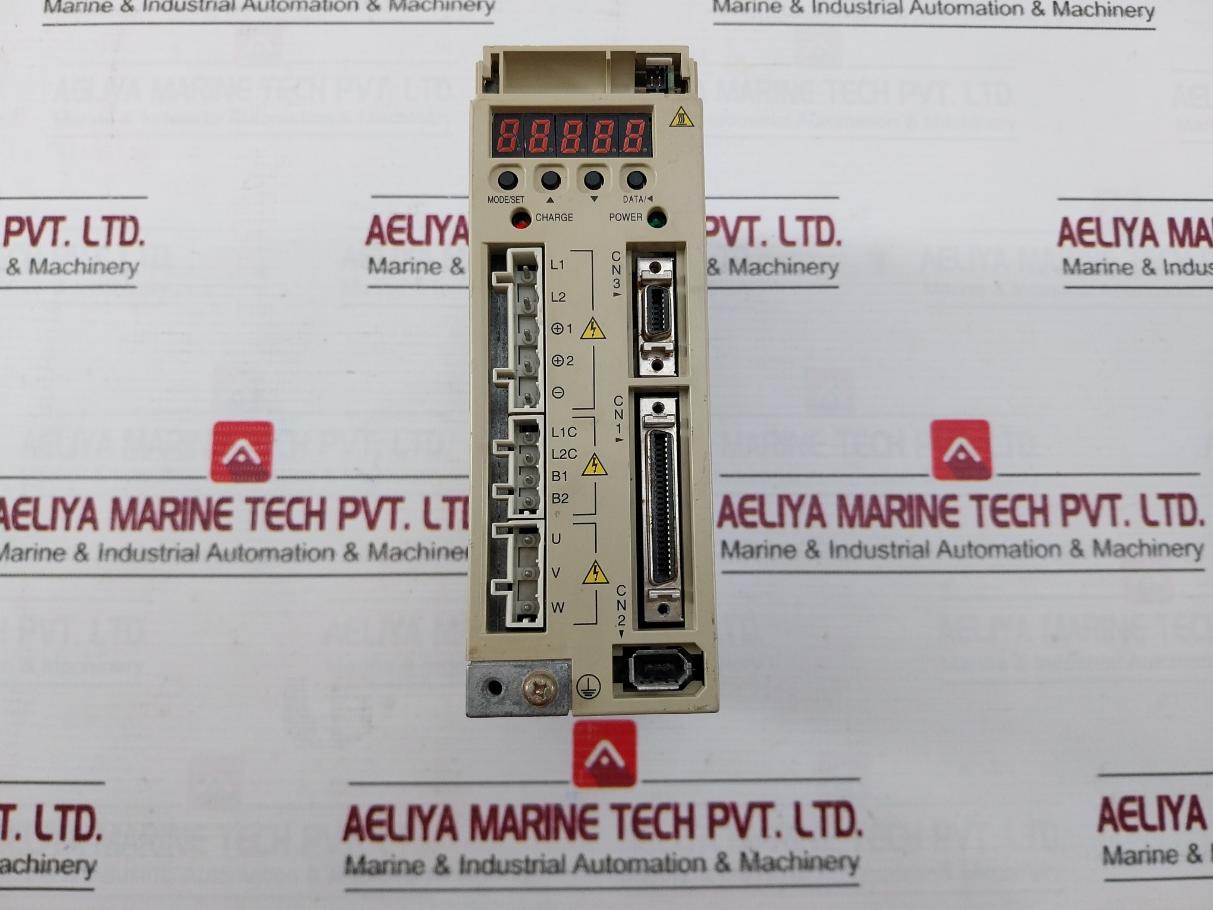 Yaskawa Sgdm-01Ada Servo Amplifier 200-230V 50/60Hz R10091-161-1