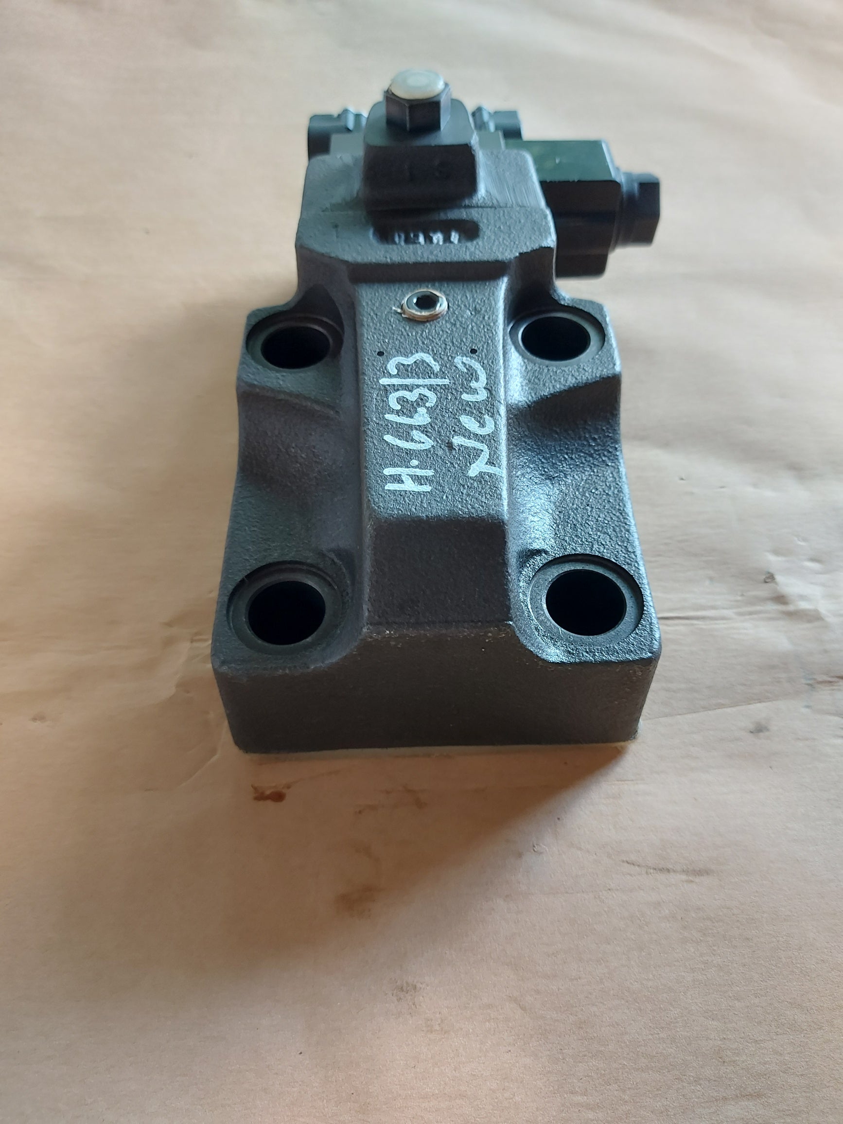 Yuken Kogyo Bsg-10-2B3B-a100-48 Relief Valve G1/2 Vk317882-9