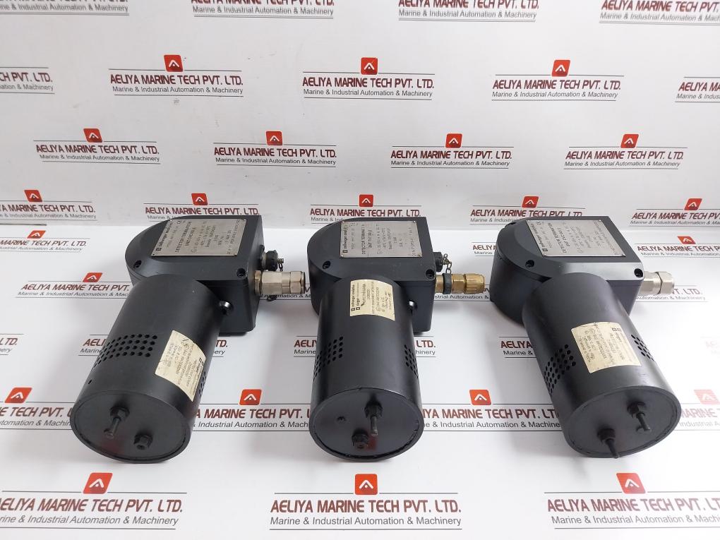 Zellweger-Analytics-Detector-Termination-Unit-32v-40-To-65c-Rs485-DVC100-I-1
