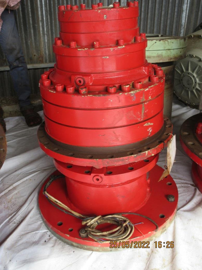 Aandrijf Technisch Rw-2523-107,8R-me250-sfb40