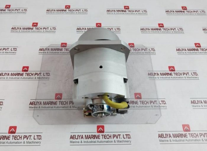 Abb 3Hnp 03854-1/01 Servo Motor Type-b Ts2640N871E172, Sgmas-25Ara-ab21 200V