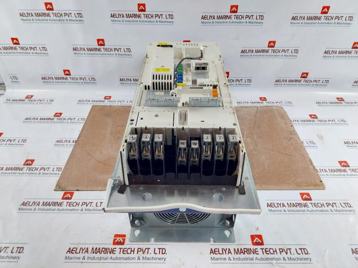 Abb Acs580-01-273A-2 Ac General Purpose Wall-mounted Drive W/ Dc Axial Fan